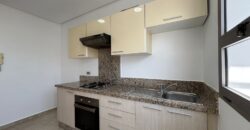 Appartement traversant à Almaz dernier étage