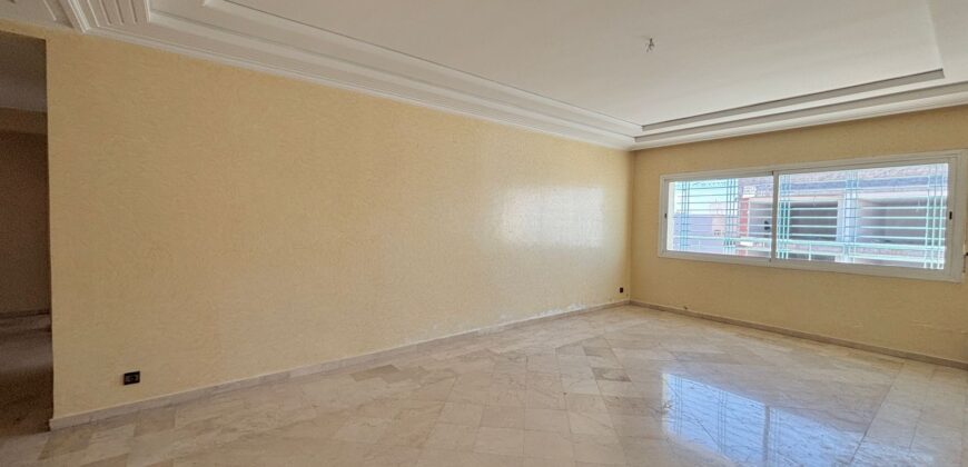 Appartement traversant dernier étage à vendre