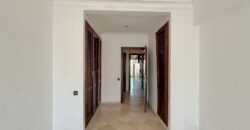 Appartement traversant dernier étage à vendre