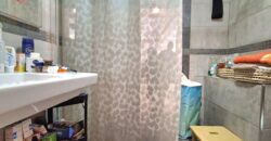 Appartement traversant au 4eme étage à vendre