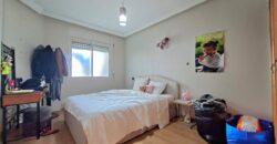 Appartement traversant au 4eme étage à vendre