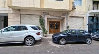 Grand Local commercial à louer aux Iris, Racine, 250m2