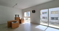 Super Bureau de 300M² à Louer au Coeur de Racine