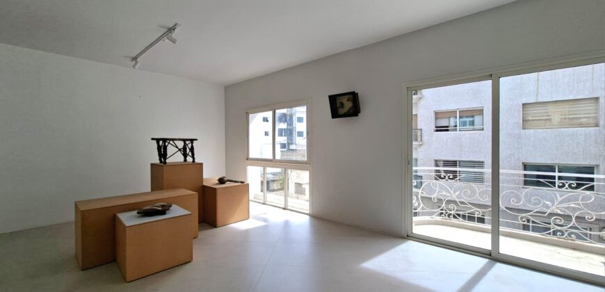 Super Bureau de 300M² à Louer au Coeur de Racine