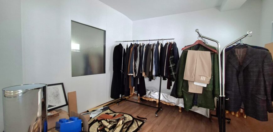 Super Bureau de 300M² à Louer au Coeur de Racine