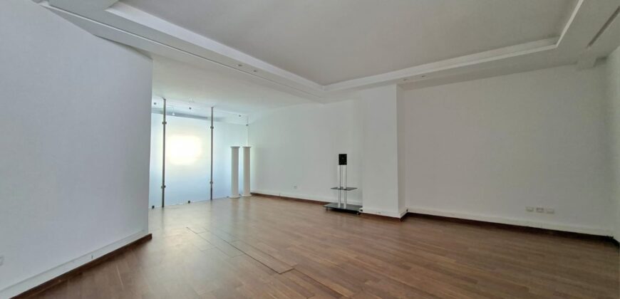 Unique Bureau de 150M² à Louer au Coeur de Racine