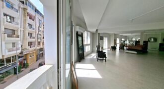 Super Bureau de 300M² à Louer au Coeur de Racine