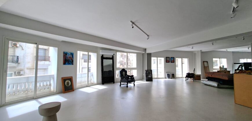 Super Bureau de 300M² à Louer au Coeur de Racine