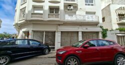 Spacieux Local Commercial avec Mezzanine au Coeur de Racine