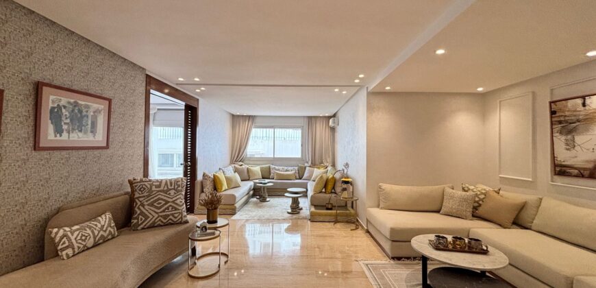 Joli appartement rénové à Place Ollier